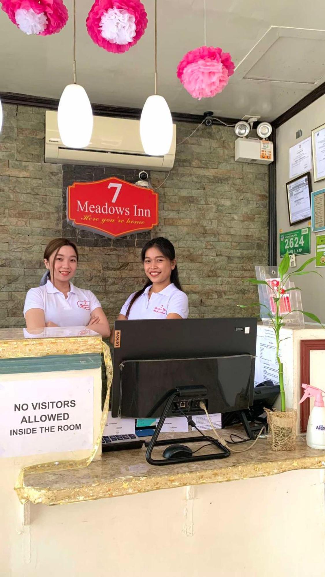 7 Meadows Inn ตักบีลารัน ซิตี ภายนอก รูปภาพ